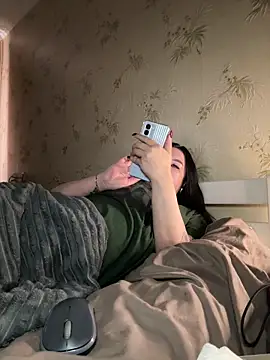 Naughtgirl 2026 online show from March 3, 2026, 12:01 pm