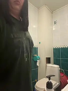 Naughtgirl 2026 online show from March 5, 2026, 12:24 pm