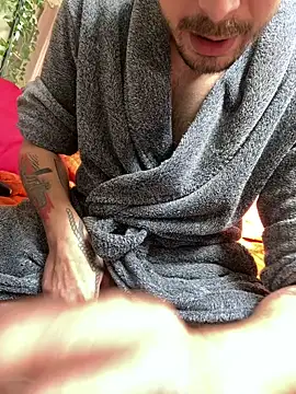 Piratee666 online show from April 2, 2026, 11:28 am