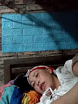 lena-cute online show from March 12, 2026, 11:20 pm