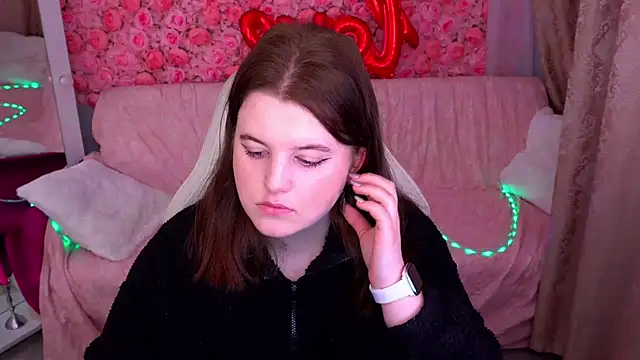 KristiFoxy online show from February 25, 2026, 6:24 am