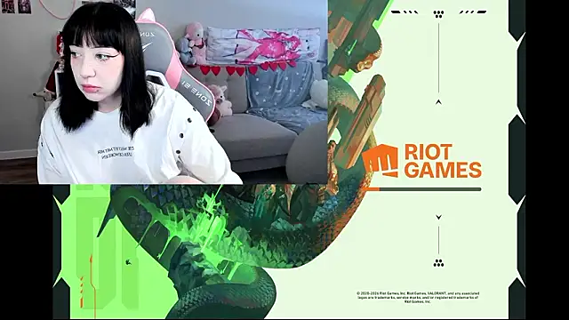 MollysLand online show from February 28, 2026, 6:46 am