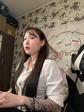 Snapshot of YukiiTYAN chatting on February 26, 2026, 1:44 pm YukiiTYAN online show from February 26, 2026, 1:44 pm