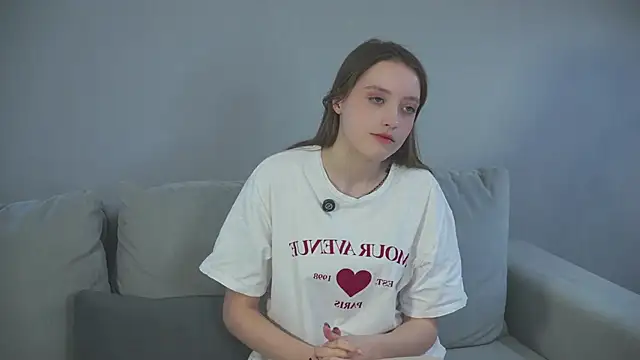 NenaWord online show from February 3, 2026, 4:43 am