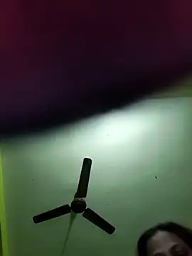 06Rozi online show from February 19, 2026, 8:17 pm