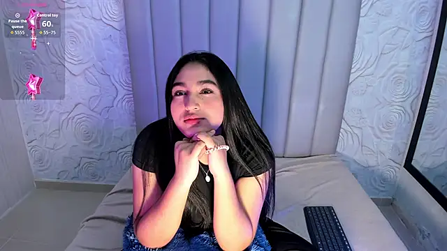 Snapshot of Lya_dubois_ chatting on March 4, 2026, 9:00 pm Lya dubois online show from March 4, 2026, 9:00 pm