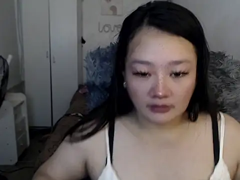 Snapshot of UrLovelyWetPussy chatting on February 26, 2026, 6:02 am UrLovelyWetPussy online show from February 26, 2026, 6:02 am