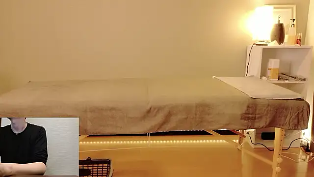 Snapshot of Oil_de_SPA chatting on February 3, 2026, 5:29 pm Oil de SPA online show from February 3, 2026, 5:29 pm