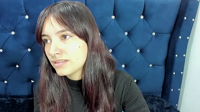 nahomy glow online show from February 6, 2026, 7:10 pm