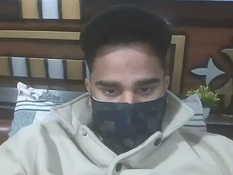 Snapshot of MrCurioX chatting on February 3, 2026, 4:01 pm MrCurioX online show from February 3, 2026, 4:01 pm