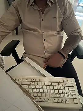 Rah0091 online show from February 23, 2026, 8:04 am