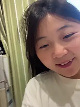 Snapshot of LXR77887 chatting on June 21, 2026, 4:40 am LXR77887 online show from June 21, 2026, 4:40 am