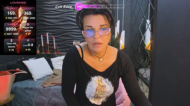 RikaCoutts online show from April 18, 2026, 8:42 pm