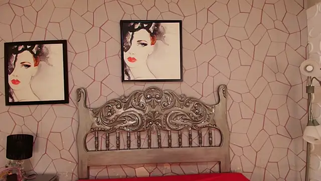 meganrousx online show from April 18, 2026, 1:13 pm