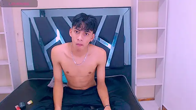 sebas twink7 online show from February 9, 2026, 3:48 am