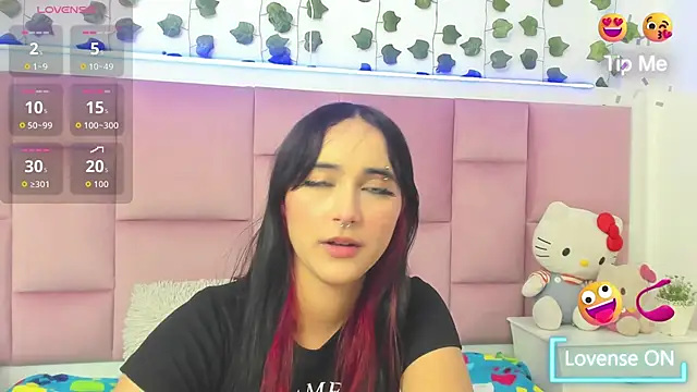 LeslieCute69 online show from February 22, 2026, 8:10 pm