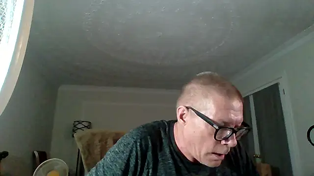 melvinsnow online show from May 17, 2026, 10:37 am