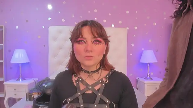 Snapshot of Goldentemptation_ chatting on March 4, 2026, 7:21 pm Goldentemptation online show from March 4, 2026, 7:21 pm