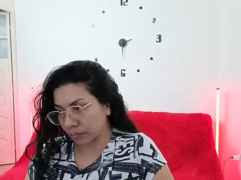 johana collins online show from March 5, 2026, 6:48 pm