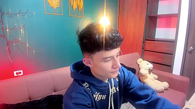 Patrick Howland  online show from February 10, 2026, 3:27 am