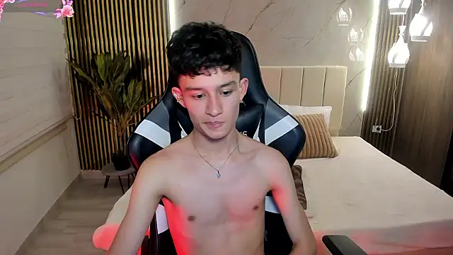 Patrick Howland  online show from February 15, 2026, 7:51 am