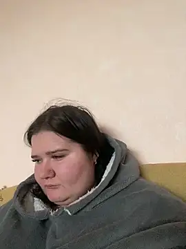 AngelKiras online show from February 7, 2026, 1:41 pm