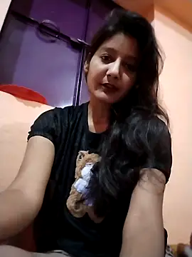 Snapshot of Ayesharani1 chatting on February 8, 2026, 3:32 pm Ayesharani1 online show from February 8, 2026, 3:32 pm