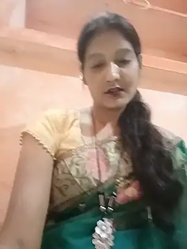 Snapshot of Ayesharani1 chatting on June 17, 2026, 5:01 pm Ayesharani1 online show from June 17, 2026, 5:01 pm