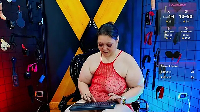 Judith Mature bdsm online show from February 7, 2026, 4:20 am