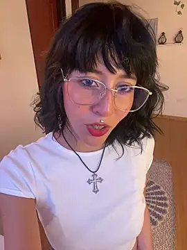 Capricornmystic1 online show from April 20, 2026, 11:06 pm