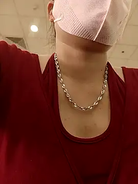 Jolli Bee online show from March 5, 2026, 8:11 am