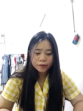 Snapshot of Freshberrry chatting on March 9, 2026, 11:52 pm Freshberrry online show from March 9, 2026, 11:52 pm