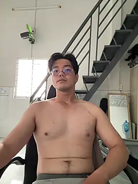 Snapshot of lucas-N888 chatting on April 3, 2026, 6:42 am lucas-N888 online show from April 3, 2026, 6:42 am