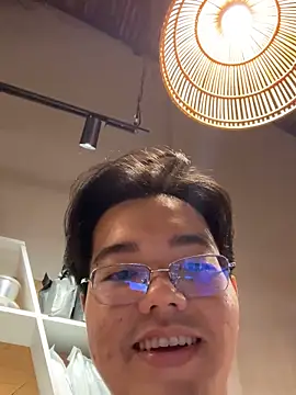 Snapshot of lucas-N888 chatting on April 21, 2026, 12:23 am lucas-N888 online show from April 21, 2026, 12:23 am