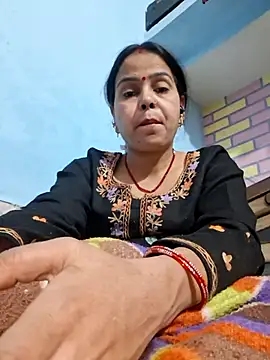 sapnaroy120 online show from February 9, 2026, 9:46 pm