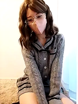 shinochan v online show from March 20, 2026, 7:42 am