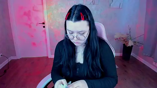 Kira G0ld online show from March 26, 2026, 1:04 am