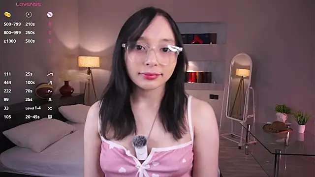 Snapshot of HannaHayles chatting on February 5, 2026, 5:31 pm HannaHayles online show from February 5, 2026, 5:31 pm