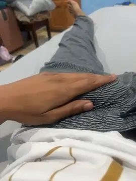 youngsterSA223 online show from April 21, 2026, 10:16 pm