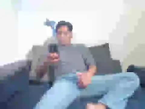 Snapshot of Alansmenxxx chatting on February 8, 2026, 6:22 am Alansmenxxx online show from February 8, 2026, 6:22 am