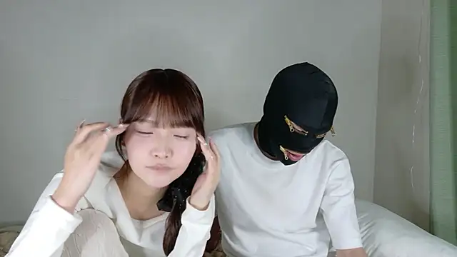 Snapshot of freeterRyo chatting on March 20, 2026, 12:06 pm freeterRyo online show from March 20, 2026, 12:06 pm