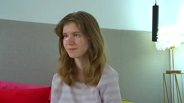 MilaMaelis online show from March 28, 2026, 6:25 am