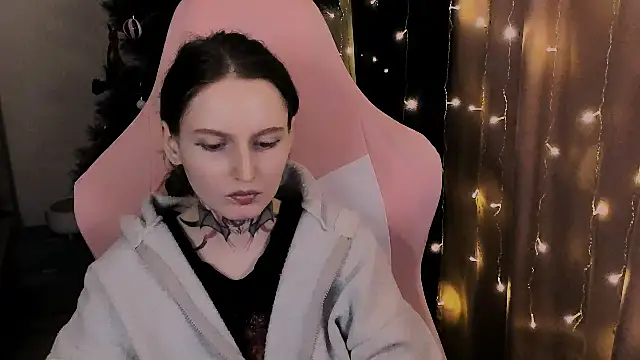 Snapshot of Onyxix chatting on February 14, 2026, 6:08 pm Onyxix online show from February 14, 2026, 6:08 pm