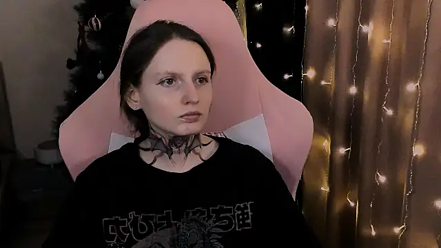 Snapshot of Onyxix chatting on February 19, 2026, 7:00 pm Onyxix online show from February 19, 2026, 7:00 pm