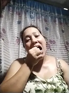 May Bombs online show from February 15, 2026, 8:13 am