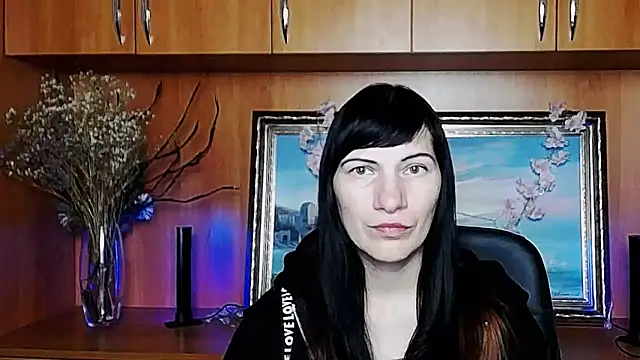 Rosalinda ro online show from April 13, 2026, 6:34 pm