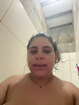 Snapshot of Adriputinha chatting on April 15, 2026, 3:34 am Adriputinha online show from April 15, 2026, 3:34 am