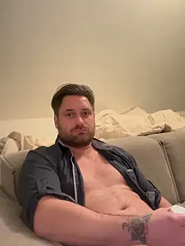 Nemij0 online show from February 4, 2026, 1:11 am