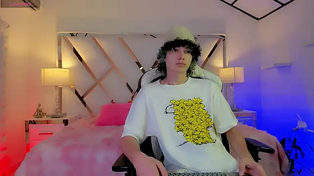 thanier 18 online show from April 12, 2026, 7:28 pm