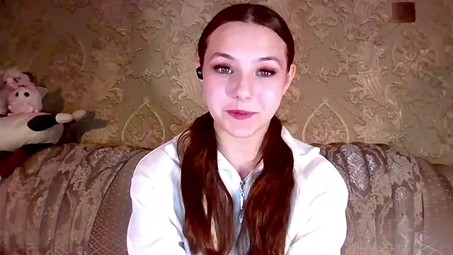 YuniNeko online show from February 5, 2026, 2:57 pm